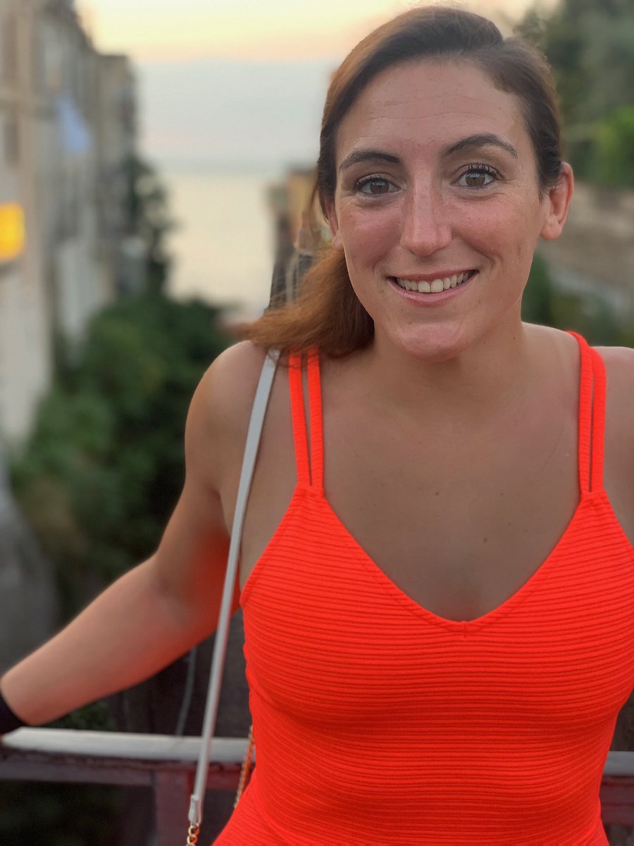 Leoni Munslow tweet media