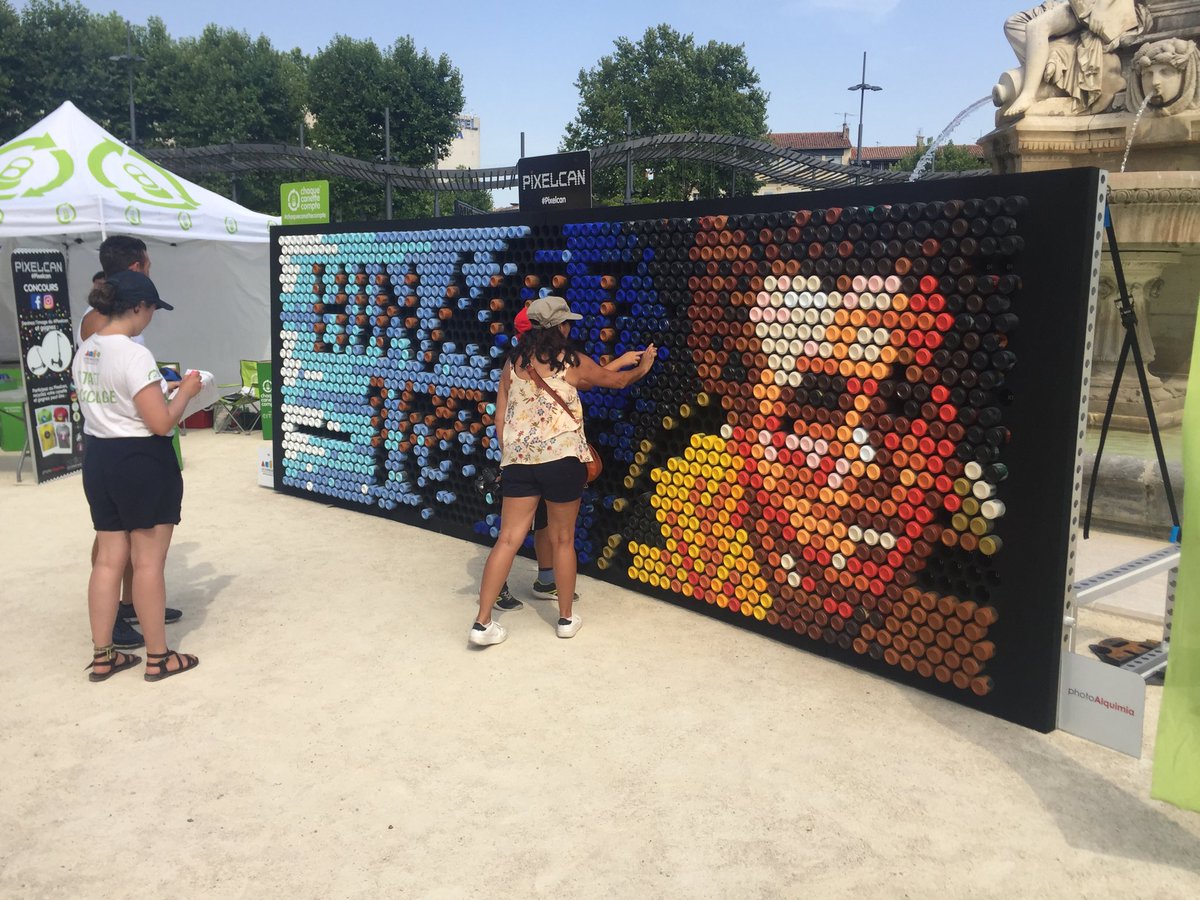 RickHindley's tweet image. Taking shape..  #TDF2019 ⁦@chaquecanette⁩ ⁦@EveryCanCounts⁩ #Pixelcan
