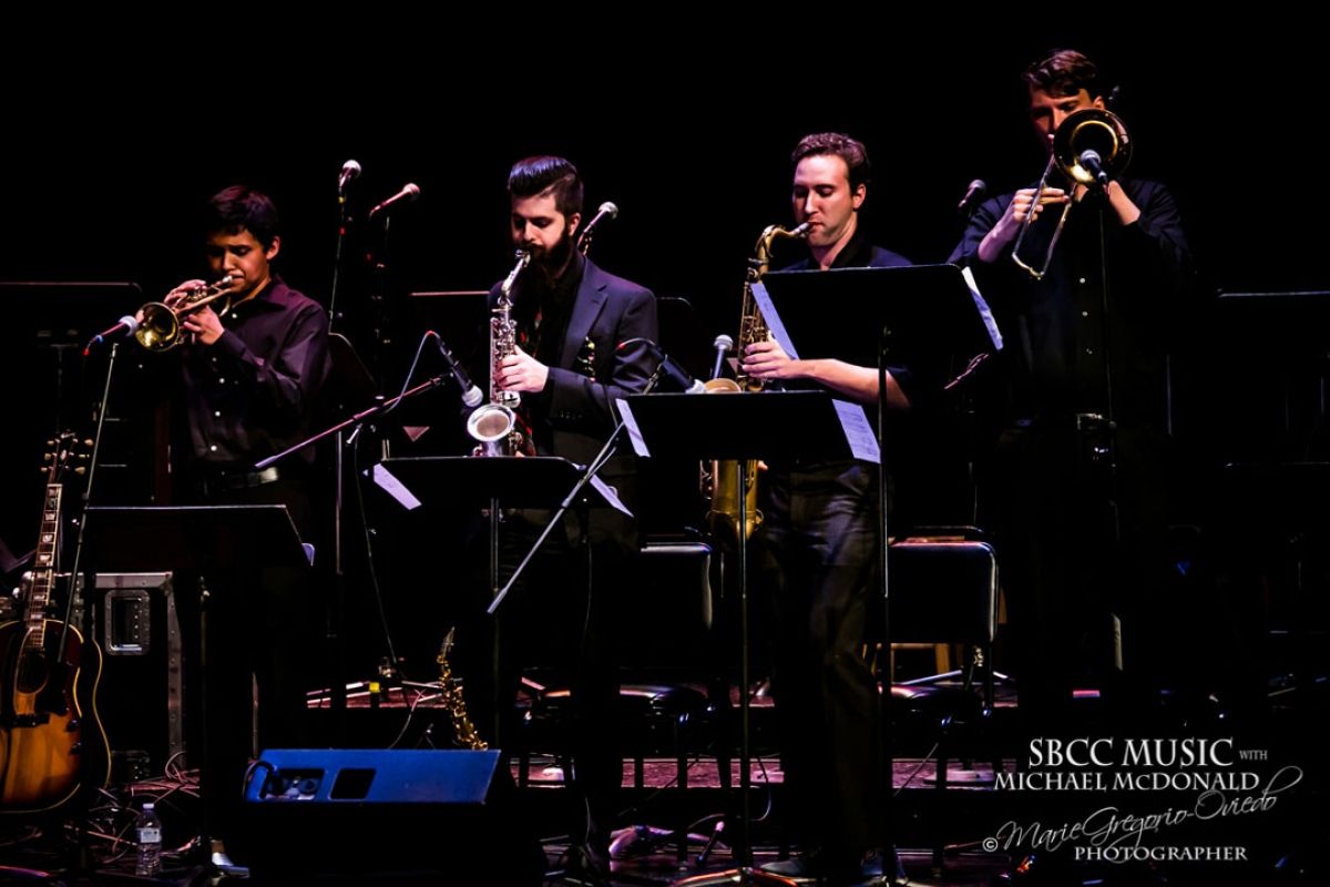 SantaBarbaraCC's tweet photo. #SBCC Music will return to the @LoberoTheatre 7 p.m. Saturday, Sept.14, for a benefit concert featuring special guest Michael McDonald performing alongside SBCC Music students and faculty, the SBCC Foundation has announced. Read about it on #Noozhawk: https://t.co/0r4wY4tSfe https://t.co/QOA4VDkiLO