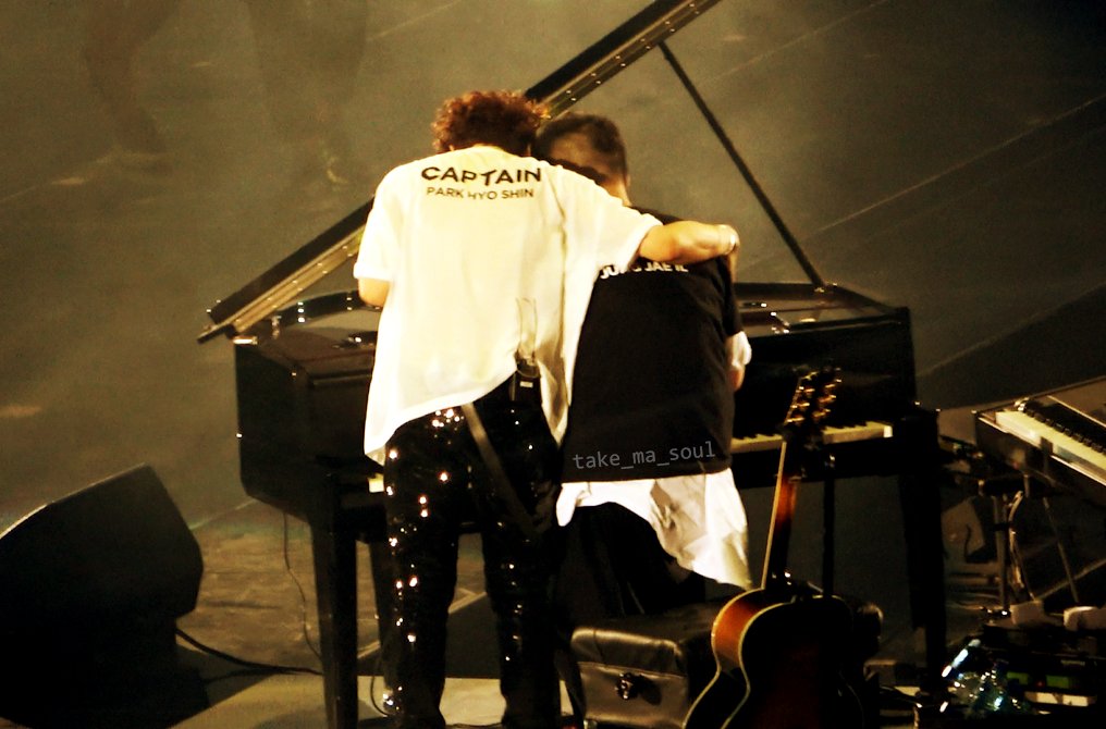 Ellizabath's tweet photo. 영혼의 단짝
Soulmate
#박효신 #정재일 

가져가실때 출처 부탁드려요^^ https://t.co/LhfR6YDzPi
