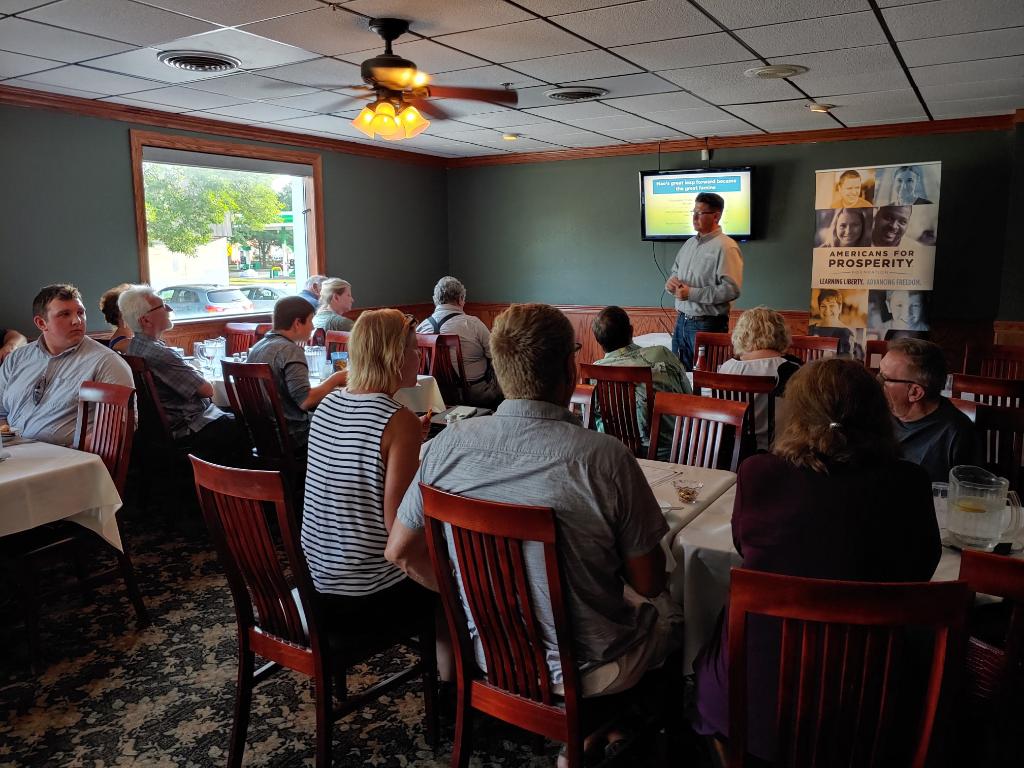 AFPFoundationWI's tweet image. We had a great turnout for our inaugural Insight-to-Action event in the Madison area on Thursday! Grassroots Leadership Academy’s Dwayne Lester gave a terrific presentation on Making the Moral Case for Capitalism that was a well-received introduction to the community.
