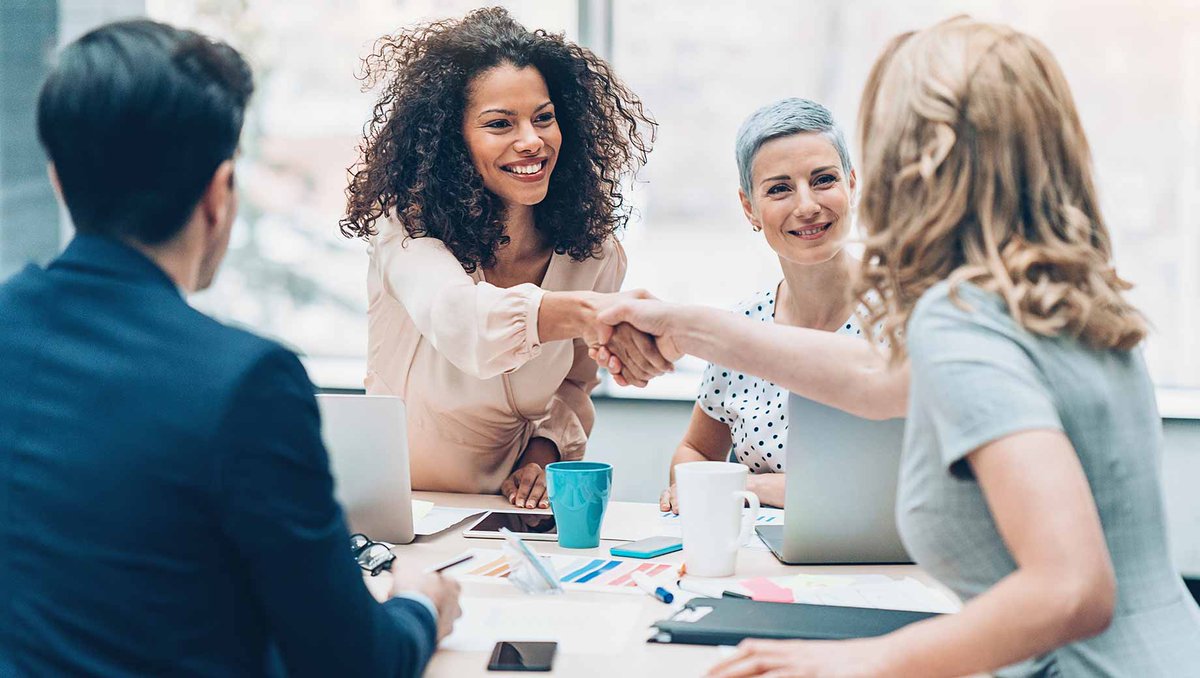 "Employees' perceptions about their work culture hinge on leaders' actions and words."
<a href="/Gallup/">Gallup</a> outlines three daily behaviours that leaders can employ to set the tone for the right workplace culture. Read them here: bit.ly/2SyQBAr
#BestDayEver #Leadership