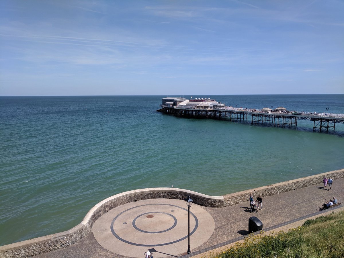no1cromer's tweet photo. #nofilterneeded #cromerpier #picturepefect #turquoise #northnorfolkcoast https://t.co/FcHhbsZOZD