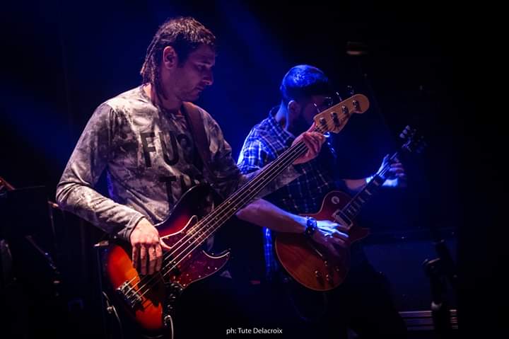 Buena semana para todos 🙌

Nos vemos este viernes en #ukelelebardearte 🔥
 Entrada libre y gratuita 👏