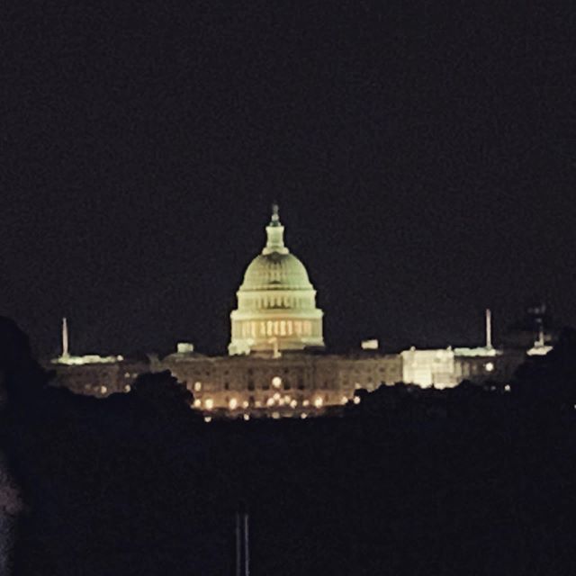 ObieVIP's tweet image. #Capital in #Washington #DC lit up at night. #obievip #obievip_dc ift.tt/2XTzuzc