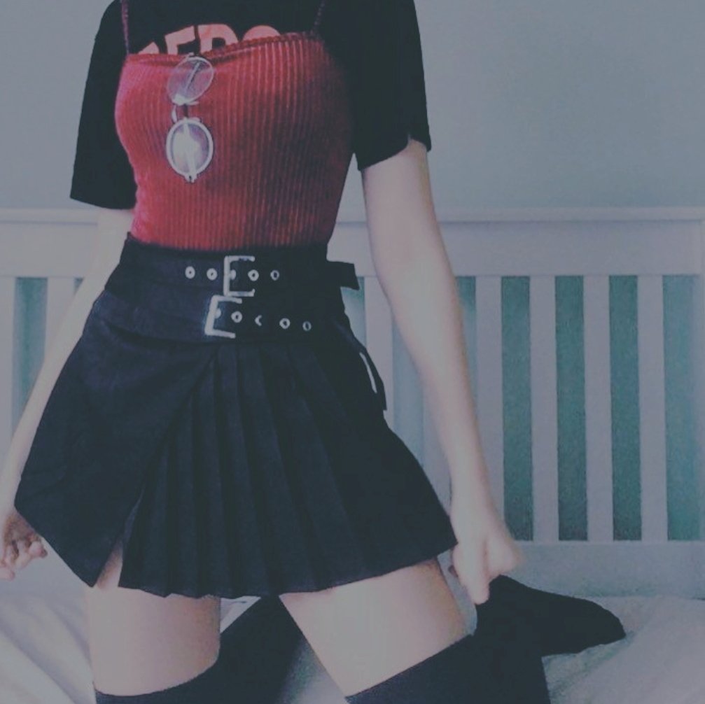 NCraix's tweet photo. ��❁」 Mı pıel es de porcelαnα, suαve, delıcαdα ч blαncα fue hechα con el mάs mı́nımo detαlle pues soч αrte. https://t.co/eLPCOAteOE