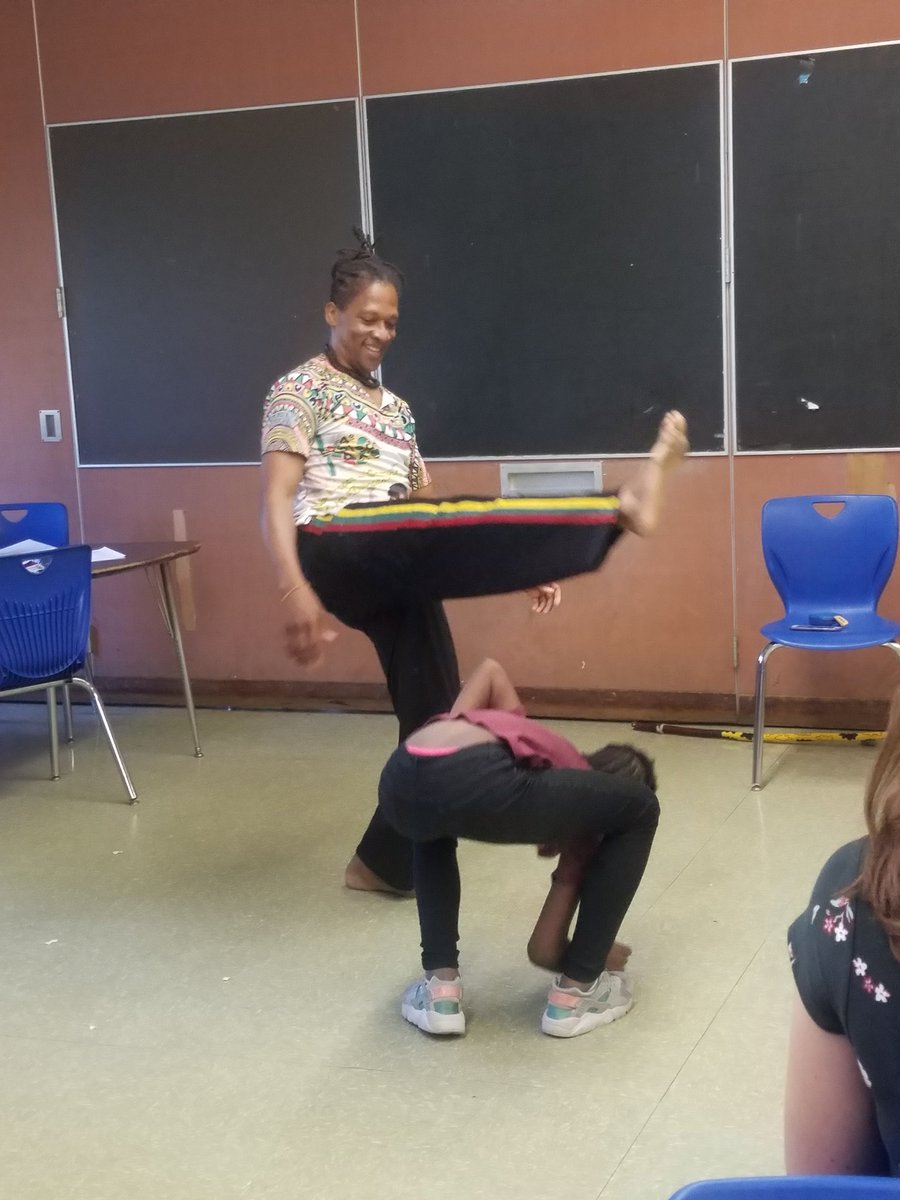 Great day with our Monmouth University students and the WAGE Program with Asburys own Kasey Sanders, demostrating Capoeira, and sharing his journey to success <a href="/ShellySanders1/">Shelly Sanders</a>  @APSuperGray <a href="/TLAA_AsburyPark/">TLAA of Asbury Park</a> <a href="/svelaz79/">Sonia Irizarry</a> <a href="/Gerbs10/">Mark Gerbino</a> @KroposkyJanice