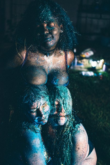 You're dripping like a saturated sunrise You're spilling like an overflowing sink You're ripped at every