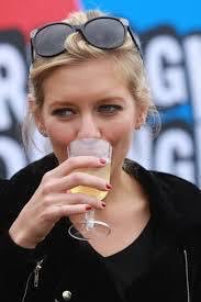 I’ll have a vowel, and another beverage to consume please <a href="/RachelRileyRR/">Rachel Riley MBE 💙</a> because that’s a #buffalo 🐃🐃🐃