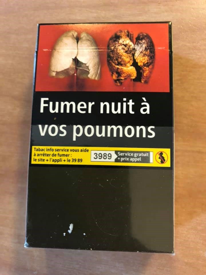One of our board members went to France & was surprised by "the prevalence  of smoking in the form of vaping/ecigs among healthcare students". This  pack of cigarettes contains a health warning: "
