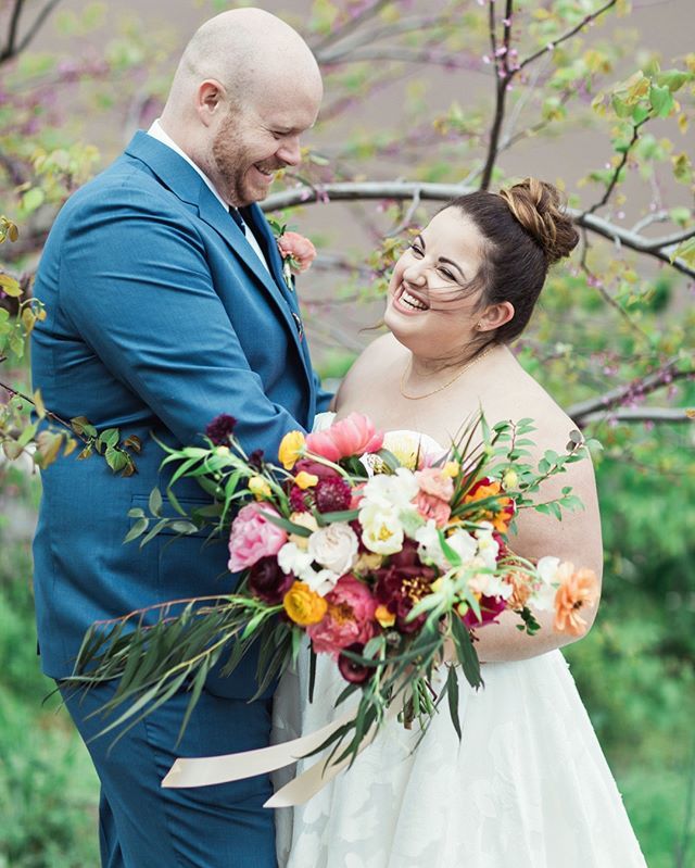 Jennifer and Will were just so radiantly happy on their wedding day! ift.tt/2Suv9wx
