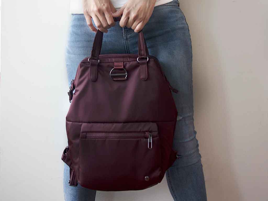 fortwoplz's tweet image. 🎉G-I-V-E-A-W-A-Y🎉 Win your own @Pacsafe anti-theft backpack today! Prizes include Citysafe CX Mini Backpack (valued at $120) AND Vibe 325 Sling Pack (Valued at $75) ❤️

➤ Submit your entries TODAY at bit.ly/2LAIZwy 

#Competition #Prizedraw #giveaway