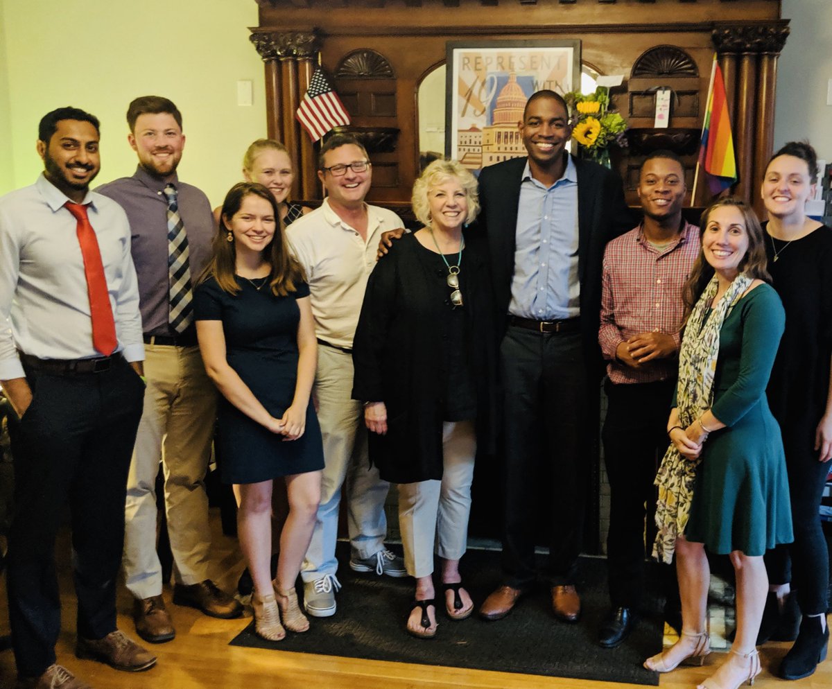 dinerdialogues's tweet photo. Thx to the many wonderful constituents who joined @repdelgado & me at our new shared office opening on #WarrenSt #HudsonNY #ribboncutting #constituentservices #thepeopleswork @kitesnest #TeamDidi #TeamDelgado #teamwork https://t.co/VDK6jH5PWR