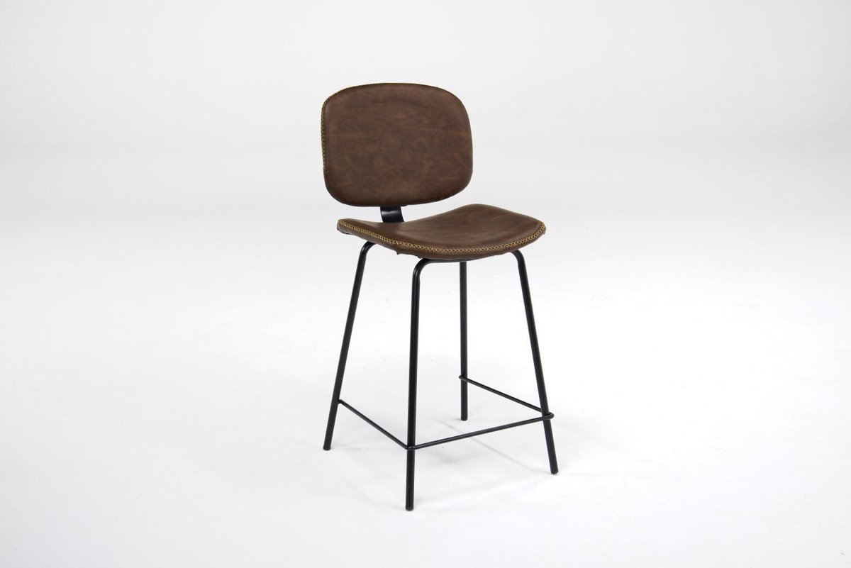 morfurniture's tweet image. Relax in comfort and style with the James Counter Stool. Ideal for any kitchen space with its on-trend look and easy-to-clean upholstery. #counterheightstool #kitchenislandchairs #kitchendecor 

Shop this look here: morfurniture.com/product/james-…