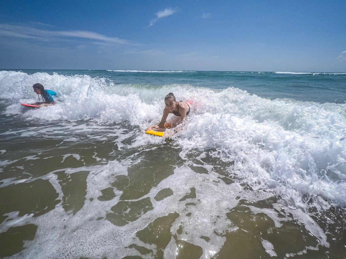 MsShirey_SWE's tweet photo. Family favorite thing to do at the beach is boogie boarding!#SWESummer19 https://t.co/N0XnogNP0e