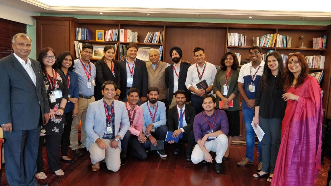 RajatKPati's tweet photo. Experience for the life time. Learned a lot from the leaders @C_P_Gurnani @lravi_vellore @manojchugh. #ConnectwithCEO program @tech_mahindra. Be the initiator. #ForceMultiplier  @vrindapisharody @DK_Rise4Green once again got a chance to meet @anandmahindra. #MondayMotivation https://t.co/JMDyGAVUqi