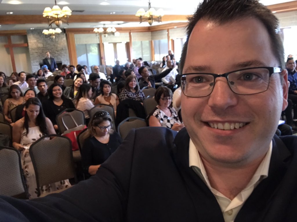 AonNaismith's tweet photo. We’re at BC’s 2nd Product Provider Convention. Thanks iVari for setting up. Big shout out to WFG, #nofamilyleftbehind @therealwfg @AonCanReferrals @AonCanada https://t.co/fv1DrvHbwX