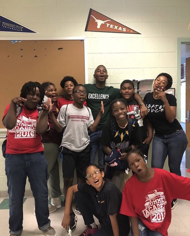 ZayyTheRapper's tweet photo. @ktweetedit I Start Teaching In Brooklyn Next Week...

Subject: English Language Arts - Writing
Grade: 5th https://t.co/hqj8nC4vKv