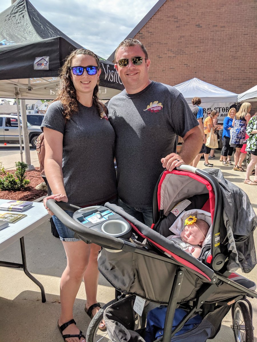 Had a great morning at Chatham Civic Centre for the flag raising and launch of the Buy Local Buy Fresh map! 47 businesses are on the 6th edition map. We have maps here so if you'd like one, let us know!! #ontag #ckont #agtourism #cktourism #farm365 #familyfarms #farmbusiness