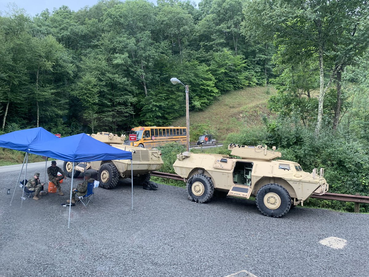 WSJunit56's tweet image. Look at the tanks!!