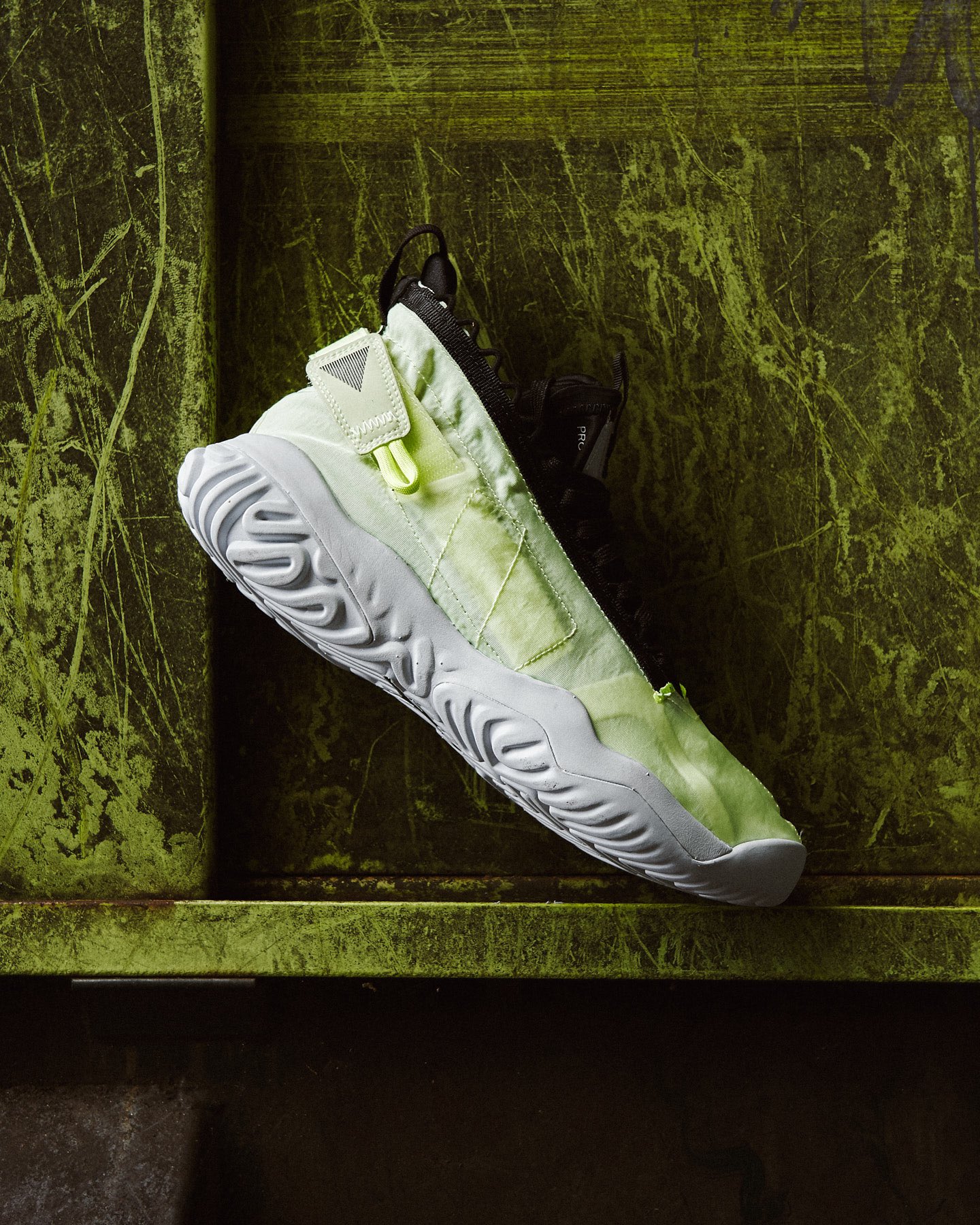 jordan proto react barely volt