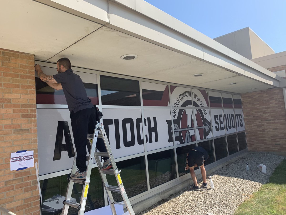 EricHamilton124's tweet photo. Thanks to @SequoitPride for the donation to allow @Print_Trans install 60/40 window coverings! https://t.co/zm2pokwlWB