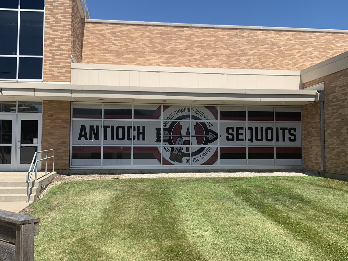 EricHamilton124's tweet photo. Thanks to @SequoitPride for the donation to allow @Print_Trans install 60/40 window coverings! https://t.co/zm2pokwlWB