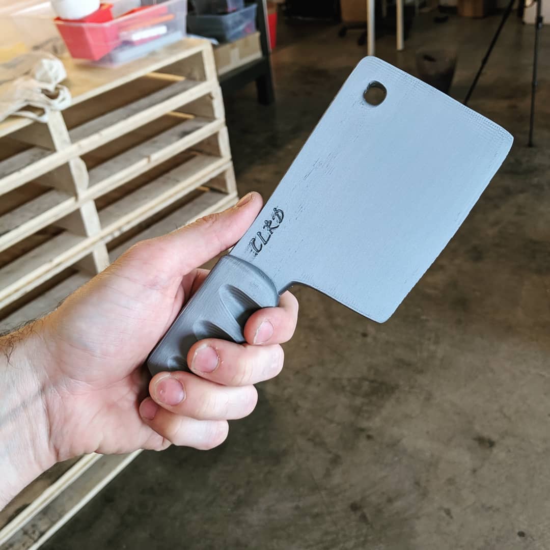gCreate3D's tweet photo. Taking a #3dprinted aluminum cleaver to our Monday to-do lists! We printed this aluminum fill PLA on our gMax 1.5. Just imagine how it will print on a #gMax2? Printed on cold sanded acrylic with no issues, this material has a great surface finish and a unique feel. #3dprinting https://t.co/7YDXqFkFdx