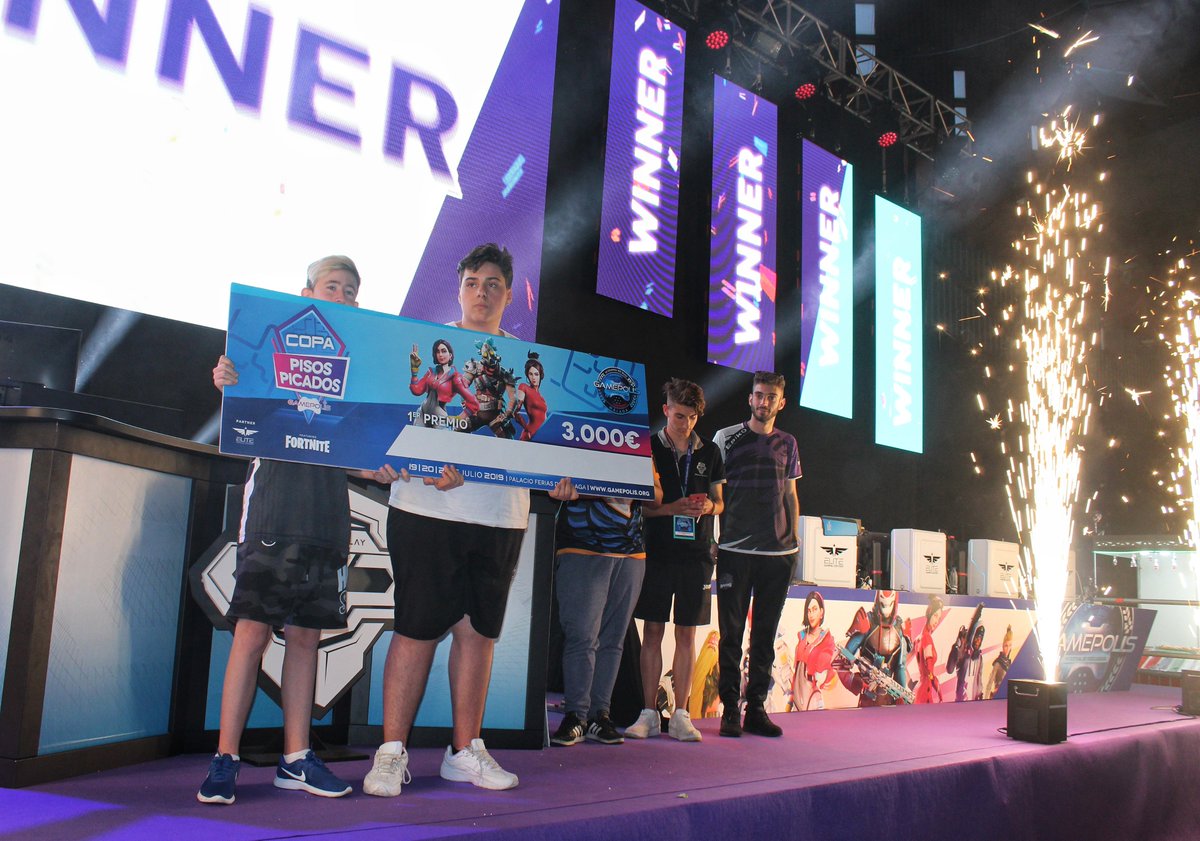 Connect To Play tweet media