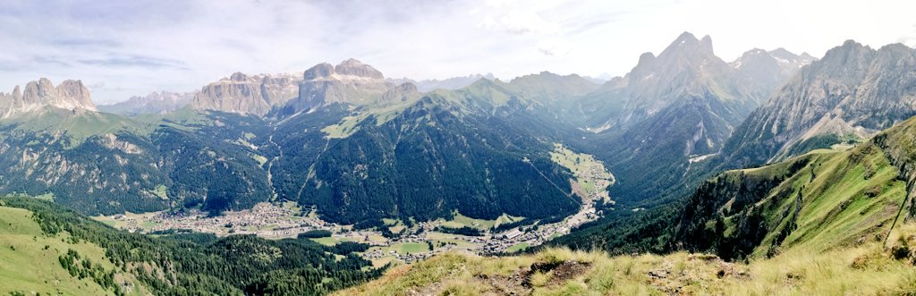 phdmatteo's tweet image. It's always amazing be here in @valdifassa ...time of trial running in this incredible place! With @lasportivatwitt
#trialrunning #running #runners #RunningMan #dontstop #bastanar #Ciampac #Contrin #Dolomites
Check out Skyrace del Brunèch on Relive! relive.cc/view/g37802843…