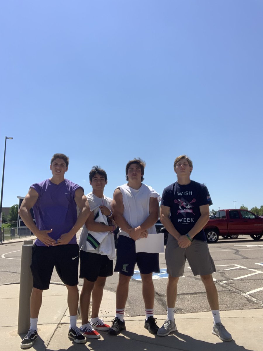 TeamBobbyDisco1's tweet photo. Last day of weights, ended with the hotdog eating contest 😤 no way to disco from barfing 😫 #lastday @CoachCarnes @CoachNise https://t.co/gnM7ZKz79t
