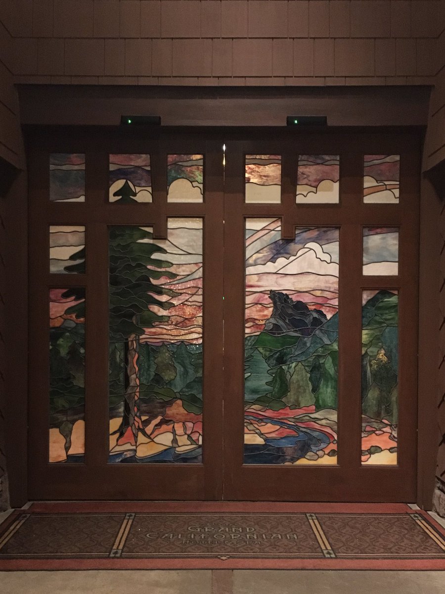 MSU_Architect's tweet image. The Grand Californian Hotel celebrating the Arts &amp;amp; Crafts architectural style of the early 1900’s.