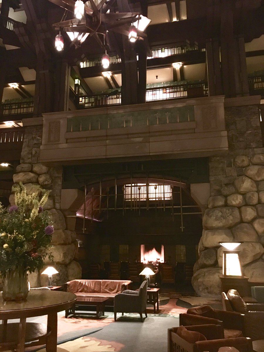 MSU_Architect's tweet image. The Grand Californian Hotel celebrating the Arts &amp;amp; Crafts architectural style of the early 1900’s.