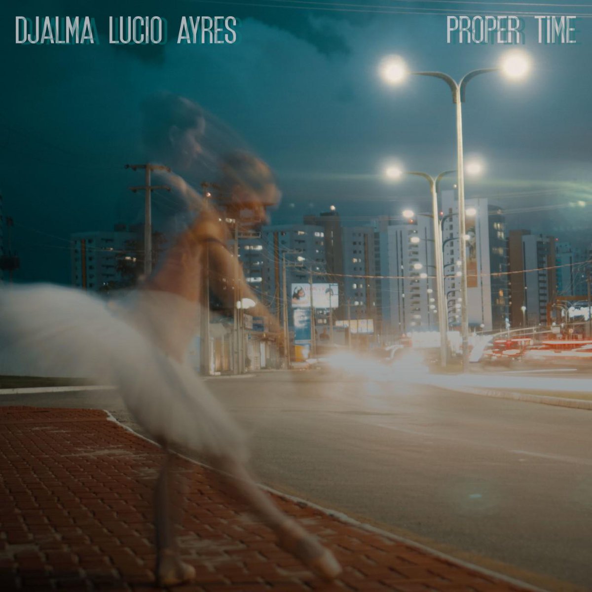 sobreotatame's tweet image. #Lançamento | No próximo dia 26/7, às 21h, o compositor e cantor de rock alternativo Djalma Lúcio Ayres sobe ao palco do Talkin’ Blues para lançar seu novo single, #ProperTime;
 
música é uma das faixas de destaque do álbum #ElegantGhosts, previsto p/ setembro;

Via @DLucio_ayres