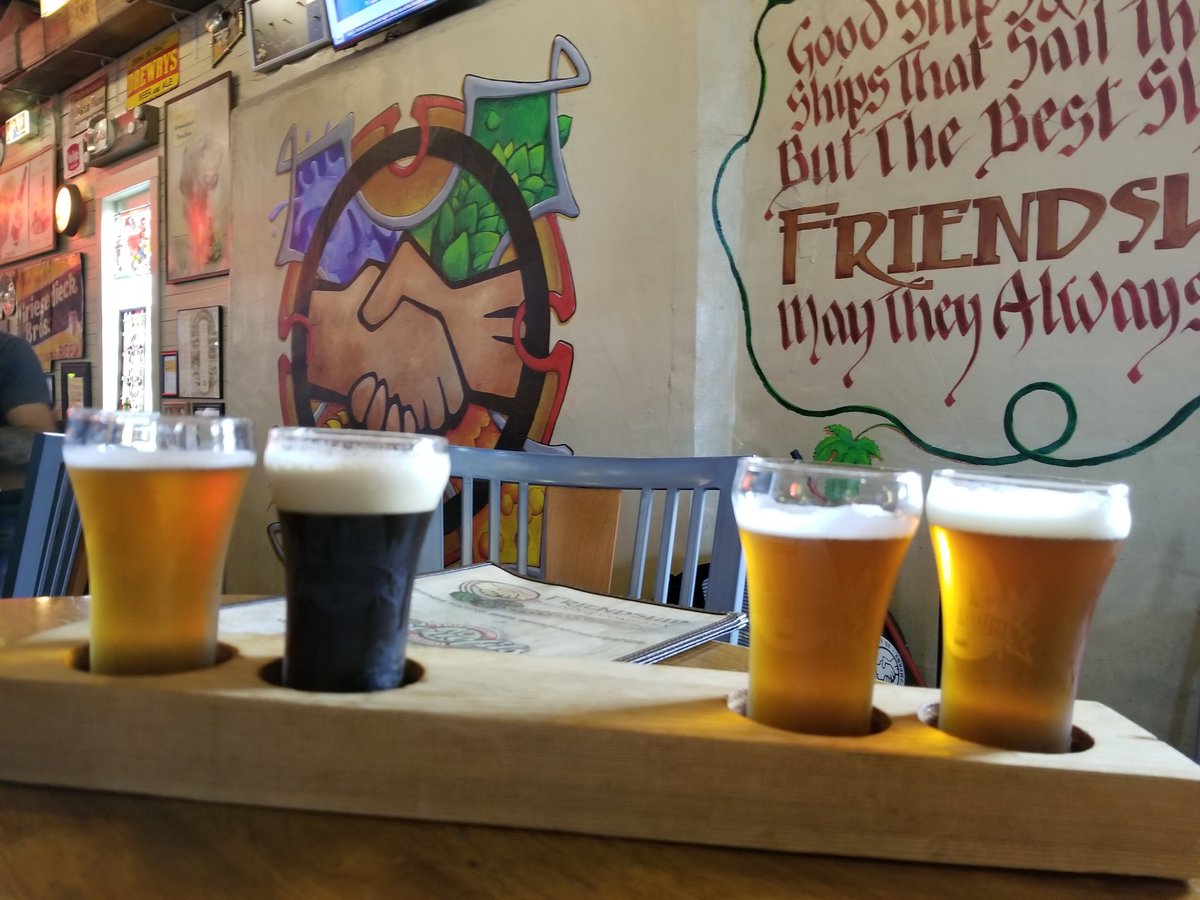 Axemestl's tweet photo. Finally made it @FRIENDSHIPBEER in Wentzville MO yesterday.   Nice place with good beer.  Lunch with a pint. #cheers #drinklocal #craftbeer #SundayFunday https://t.co/AKFwrUIxW4