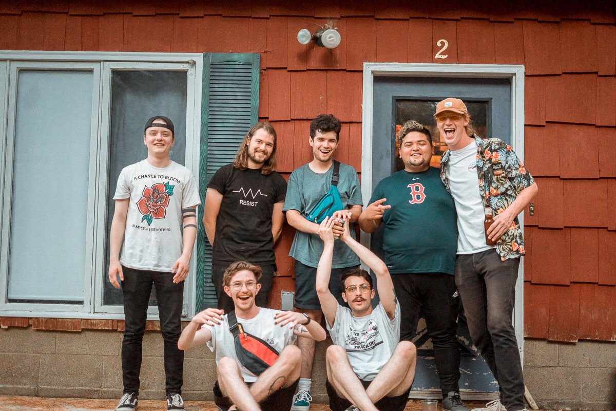 dawaybackwhen's tweet image. Our last show is tonight. Thank you all so much for everything. Let’s get it goin one last time.