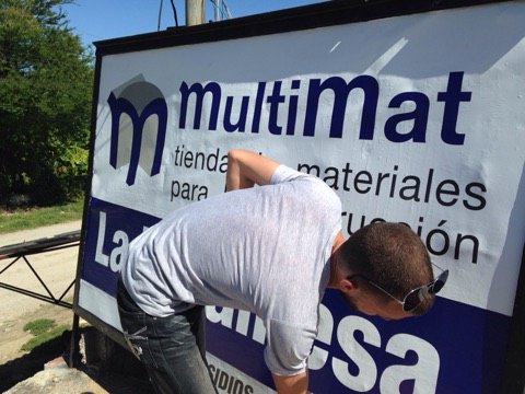 ComercioCfgos's tweet photo. Seguimos mejorando la imagen de nuestros #Multimat, especialmente "La Bayamesa" se especializará en atender casos de subsidios en la provincia. #ComercioCfgos #MaterialesDeLaConstrucción #Identidad #Imagen @BetsyDazVelzqu1 @DiazCanelB @NancyValdsJimn1 @NogaredaRivera @MincinCuba https://t.co/YNgaXzut03