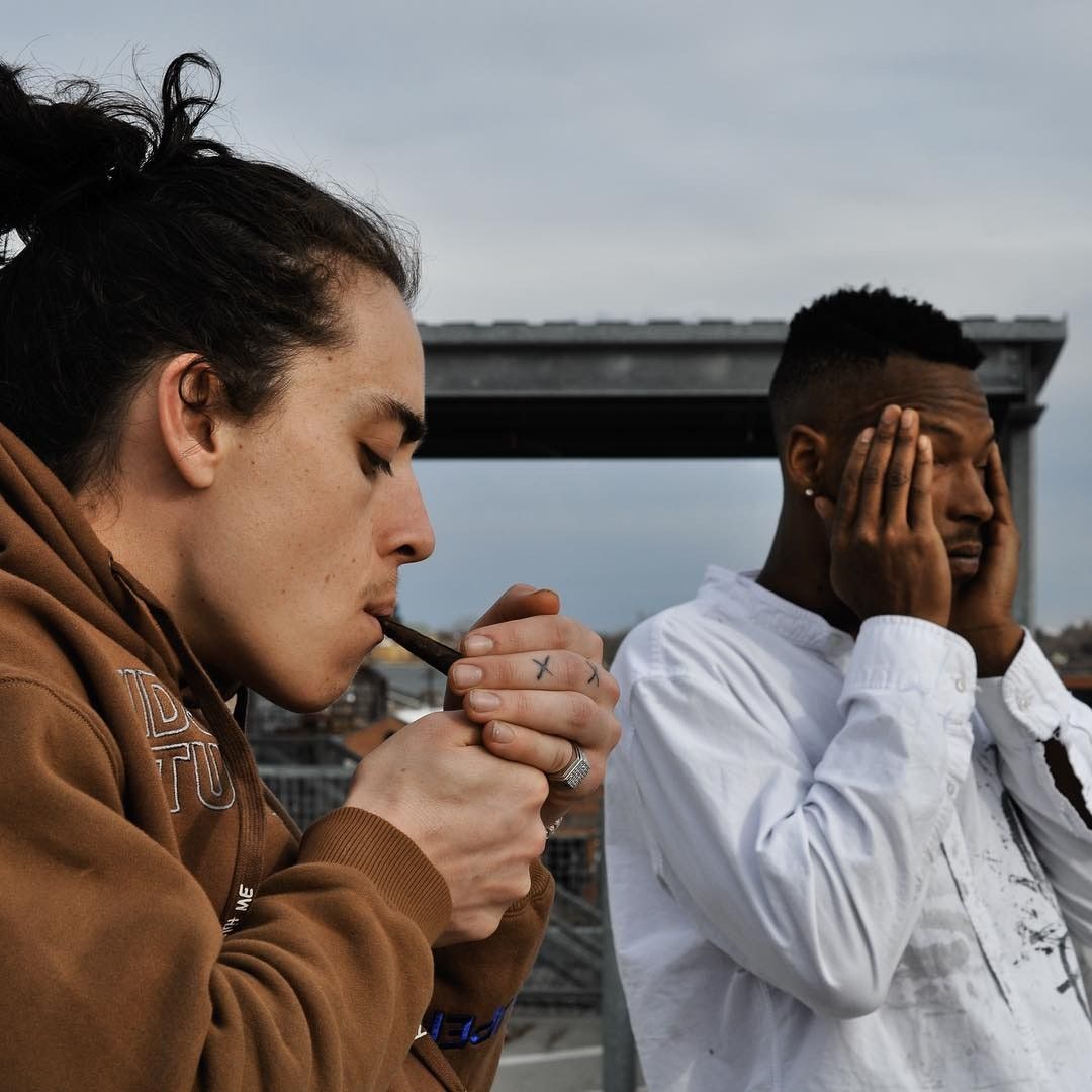 Buzzing Colorado group Low Hanging Fruit release new single ‘Abstract.’ lvtr.co/2JXtETG [<a href="/LHFmob/">Low Hanging Fruit</a>]