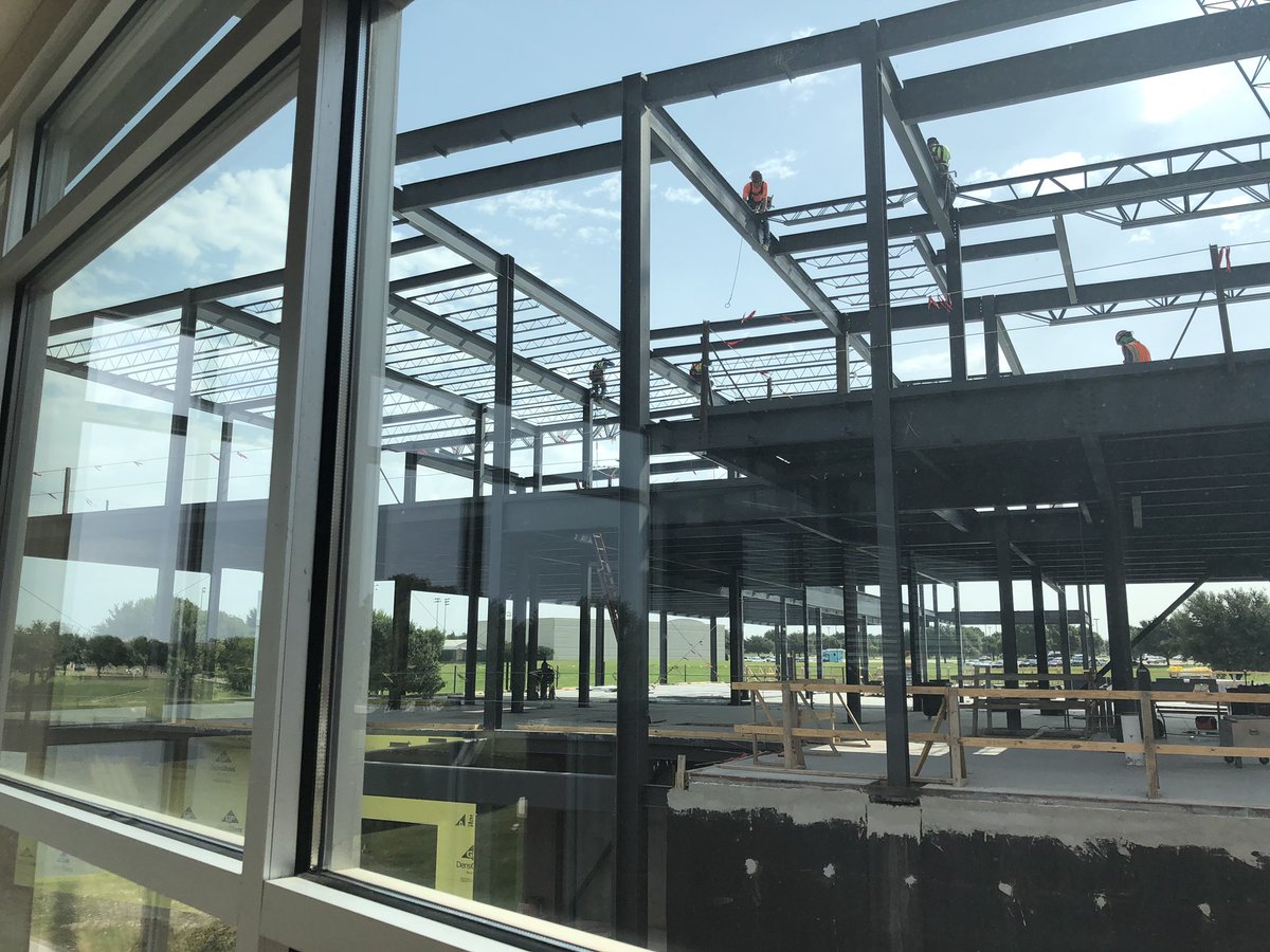 EquipPCA tweet media