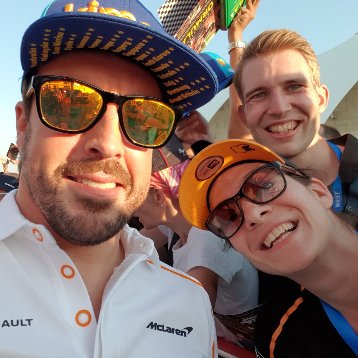 SuzanTimmers's tweet photo. Preparing for my birthday weekend... Buying myself some nice @McLarenF1 merchandise presents on Saturday, and what about Sunday @f1_experiences, some #pirellihotlaps maybe ;-)?!? #fromfernandotolando @alo_oficial @LandoNorris #germanGP https://t.co/euEgAt25kI