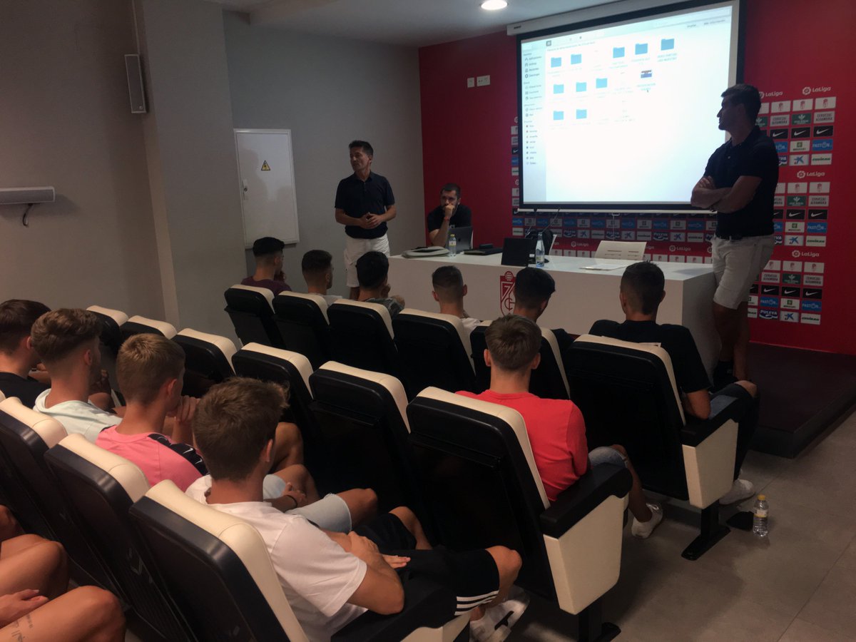 Granada CF Cantera tweet media