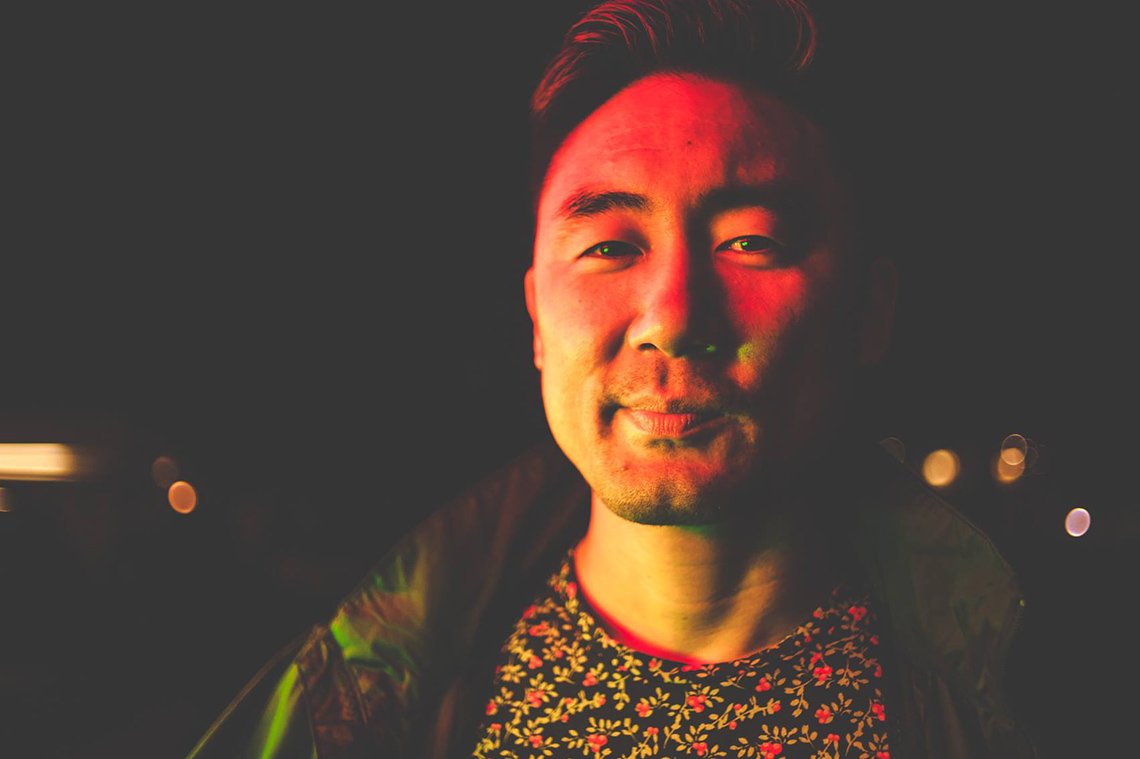 Does where you grow up determine who you will become? @SocResearchUT's @theyoungjoo, explains how one's neighbourhood plays a role in future outcomes. #UofT 🏠 bit.ly/2Z8D318 
via <a href="/torontodotcom/">toronto.com</a>