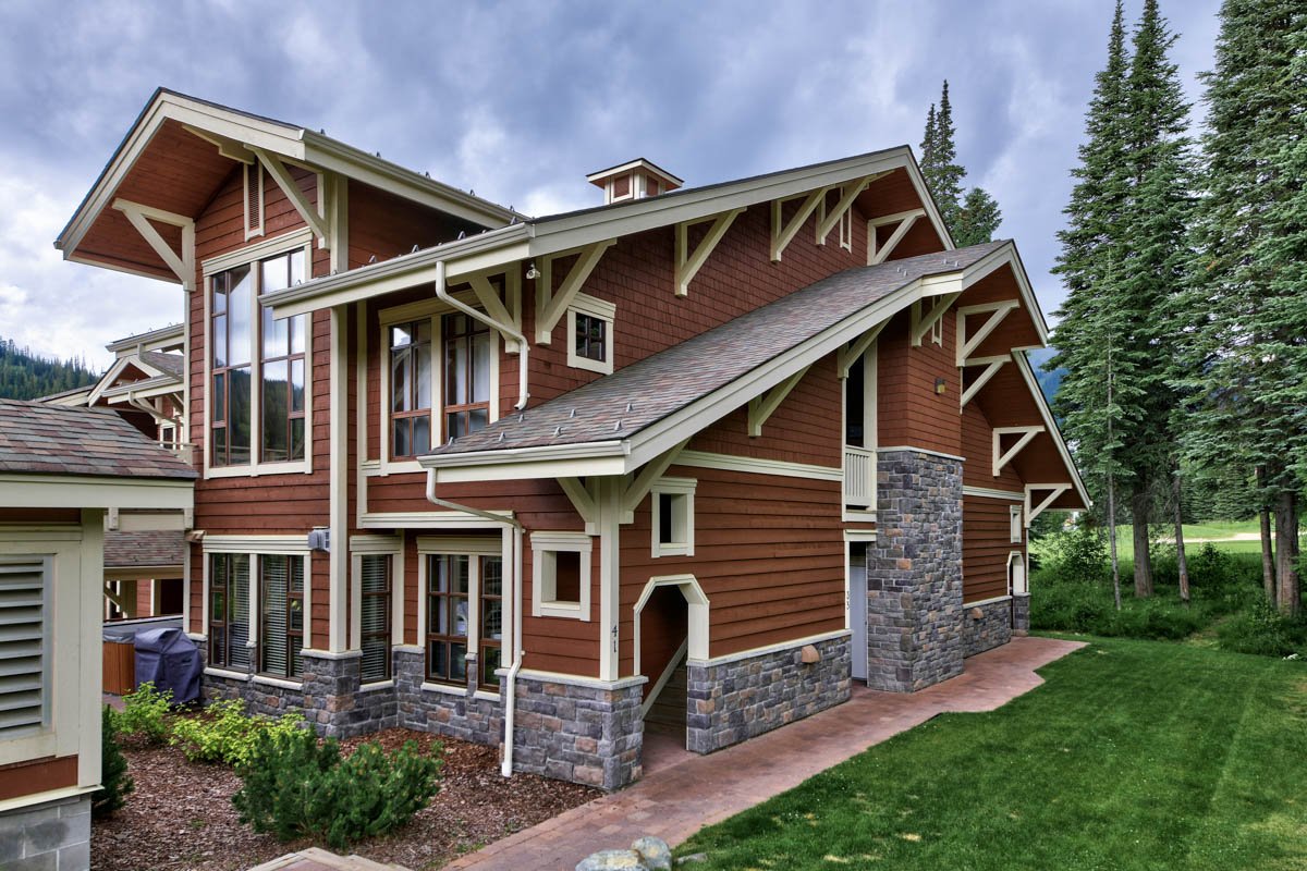 sunpeaksrealty's tweet photo. Just Listed ~ East Village Condo with Ski In &amp; Out Accessability! #sunpeaks #mountainlife #fourseason https://t.co/vuCV2PB9sm https://t.co/eQJATIzgos