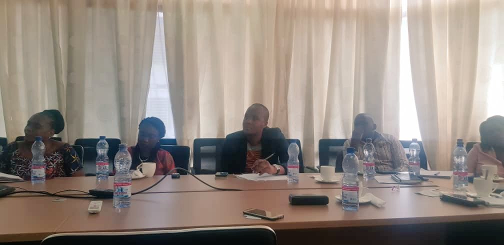 Hlcasbl's tweet photo. #RDC Réunion d’échanges sur la digitalisation agricole en RDC c 22juillet @PNUDRDC #objectif Explorer les contraintes que connaissent la pratique d l’agriculture @UNCDFYouthStart
@FAO @technologi solution #NTIC @Presidence_RDC @IITA_CGIAR @OSIWA1 @WFP_FR @TrustAfrica @AmIrigoga https://t.co/orevuqIsR6