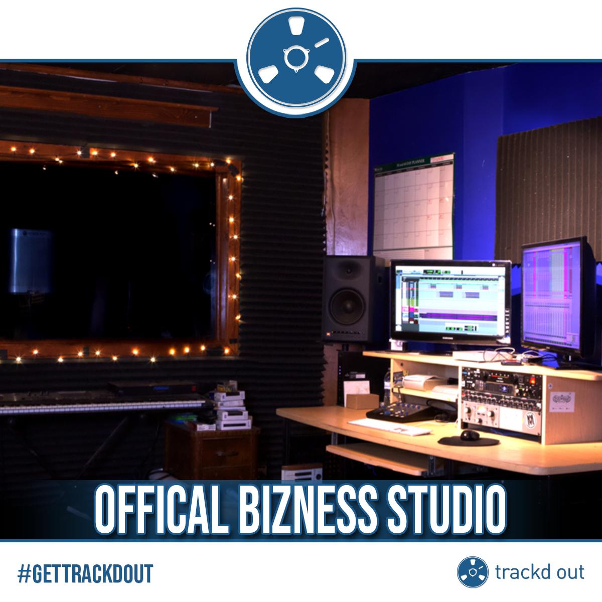 trackdout's tweet photo. #NewStudioAlert @officialbiznessstudio is live on Trackd Out!! For 15yrs @DEO415 has built Official Bizness Studios to be an iconic music hub for all of the Bay. The studio's client list boasts artists such as @LarryJuneTFM @Phillyfreezer & more! Book D.E.O. today! #GetTrackdOut https://t.co/Pq3l057fuJ
