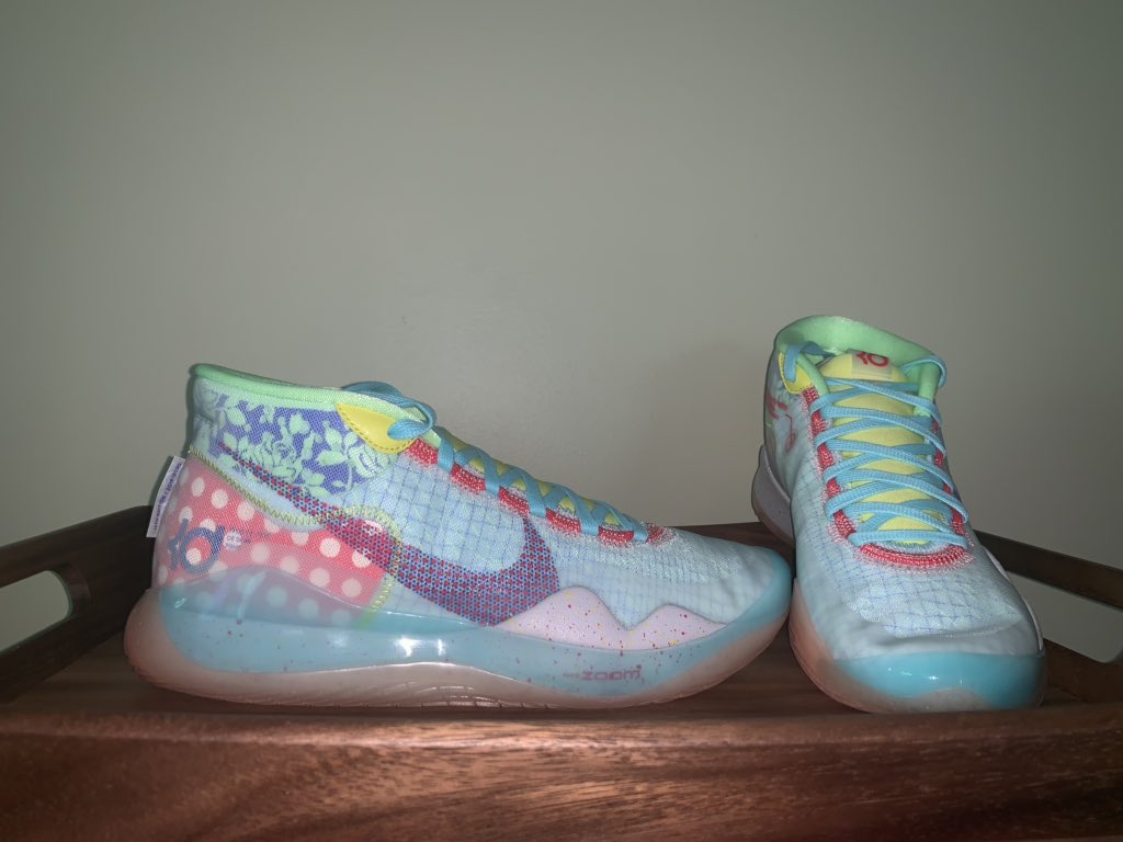 kd 12 peach jam on feet