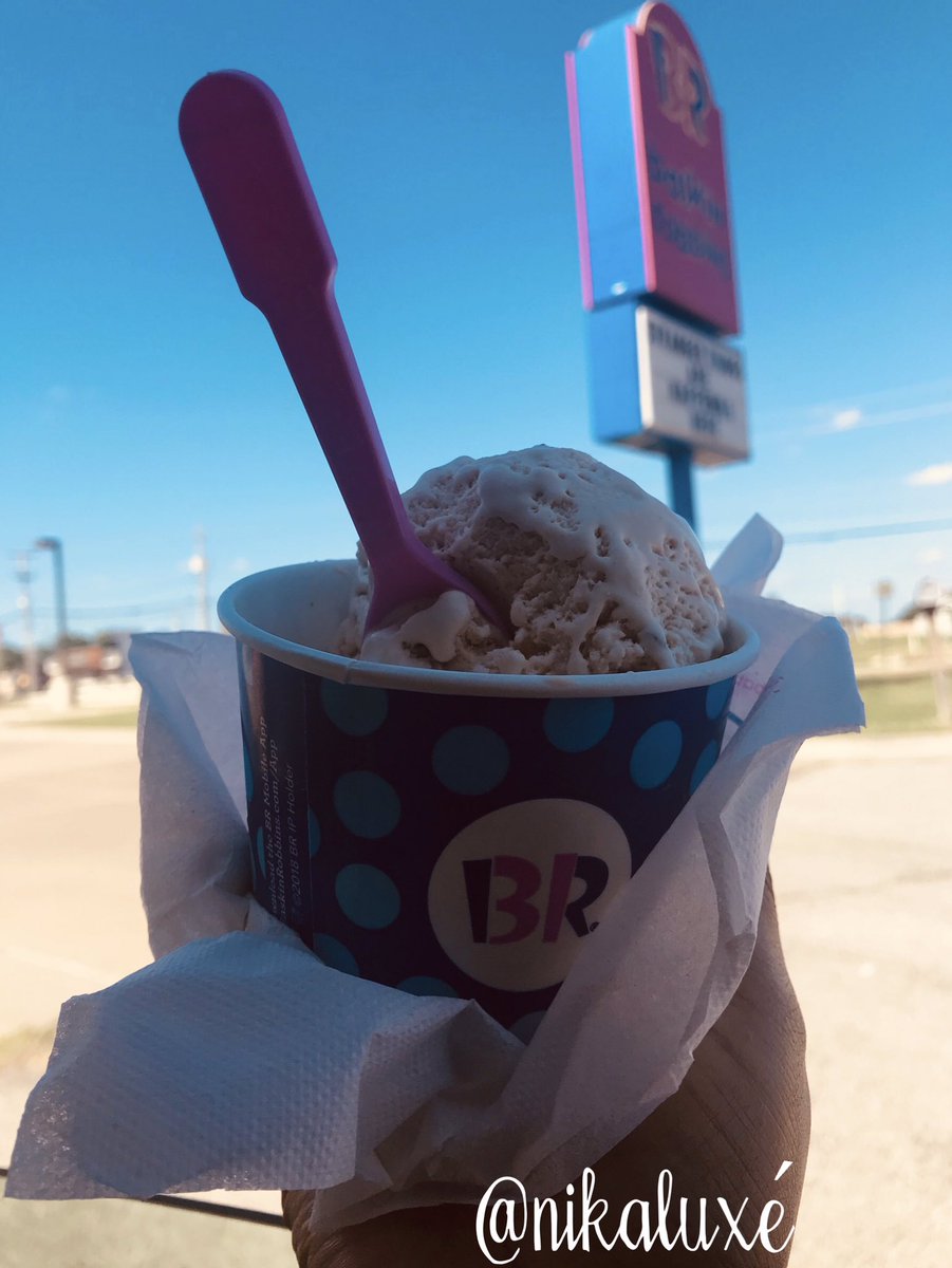 NikaLuxe's tweet photo. Happy #NationalIceCreamDay!
I had to give into temptation with two scoops of Butterpecan Ice 🍨Cream from @BaskinRobbins *YUM* ice creamgasm in full effect!😋
Their #StrangerThings promo is awesome!
#resisttogether
#resistance
#FBRparty
#MyCheatDay
#VOlife
#MondayEats https://t.co/mJ9rkq9y93