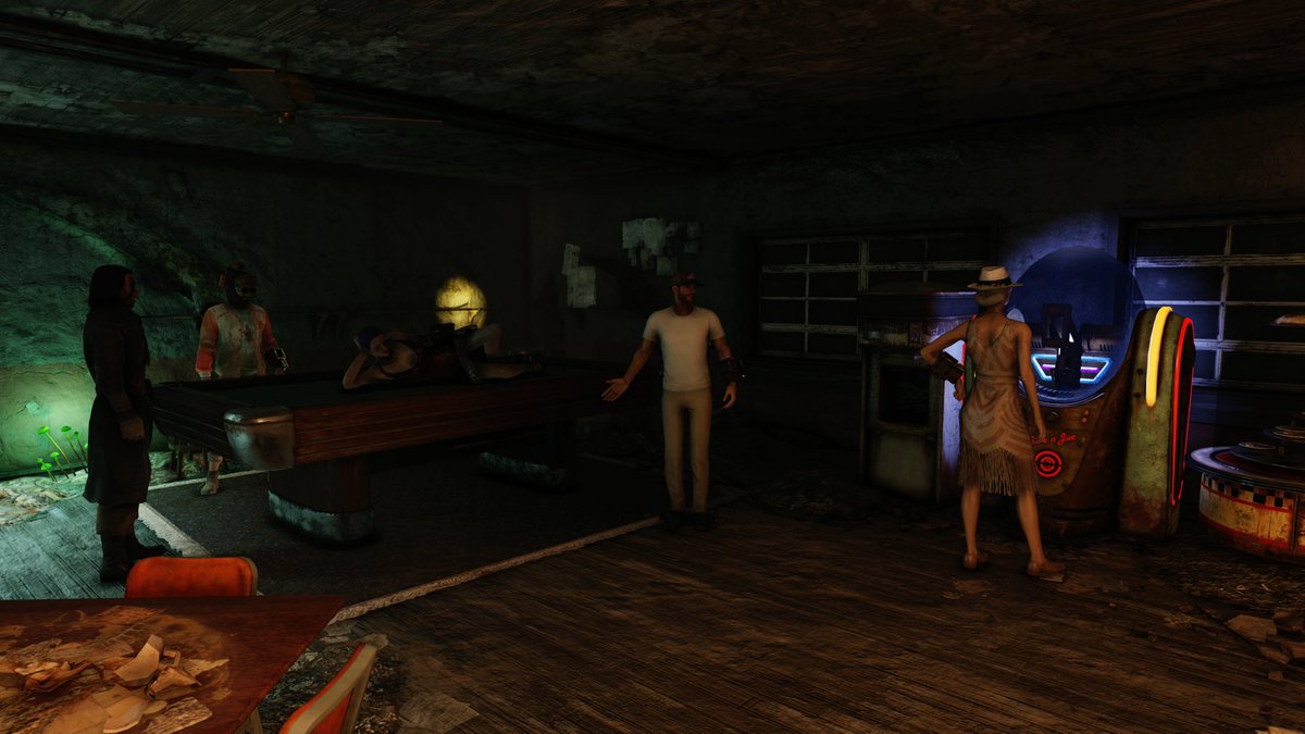 IceEmpress66's tweet photo. “Will you just pick already?!”

“No! Not until I find the perfect song!”

#Fallout76 #falloutphotomobXbox #FalloutPhotoMobFam #FalloutPhotoMob https://t.co/YZn40F8slv