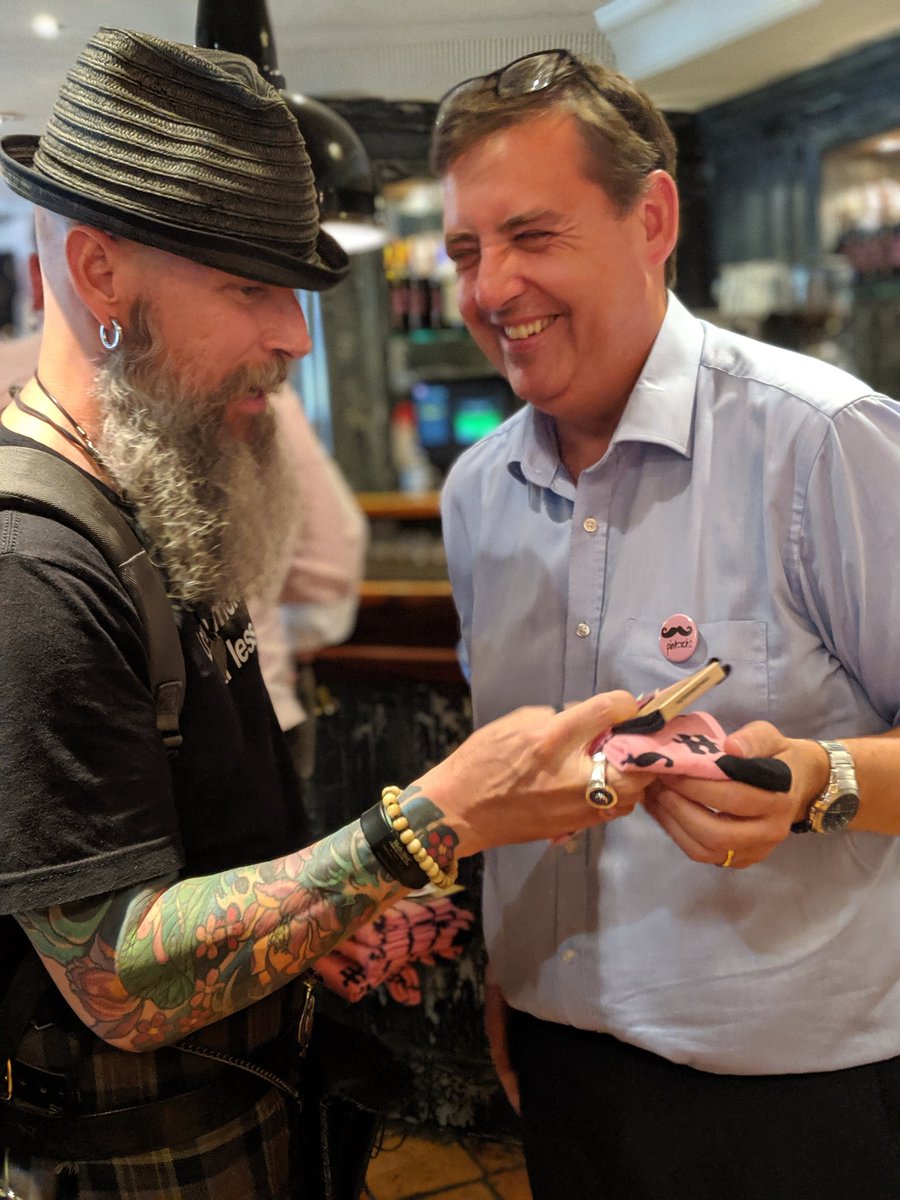 #pinksocks @nickisnpdx #londonmeetup getting my pink socks and accepting my part in the mission #bekind thanks to all the great people I met and @paulrich3000 for the introduction