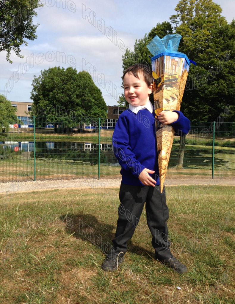 Kiddicone's tweet image. Visit kiddicone.com for #themed #gifts to delight #children #StartingSchool #UK &amp;amp; #Ireland. #MumsHour #BrightonHour #BuyOnlineHour #GiftHour #BackToSchool